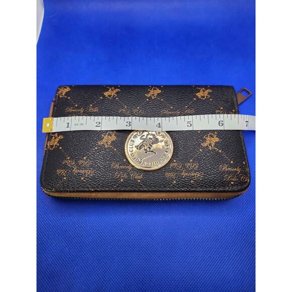 Beverly Hills Polo Club Signature Logo Brown Zip Wallet Emblem Wrist Strap NWoT - Picture 5 of 7